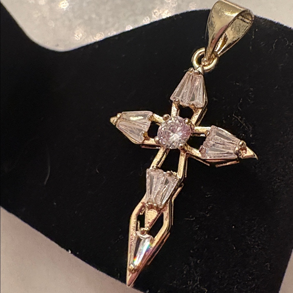 NEW Gold Plated Crystal Cross Pendant ✨